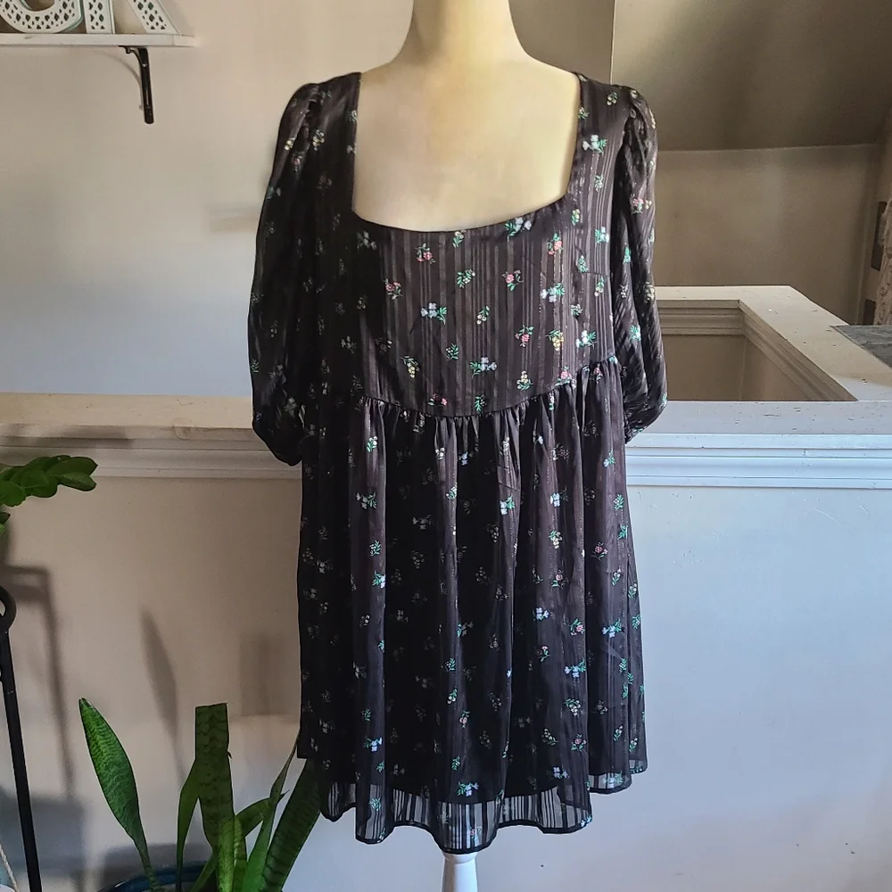 NWT Altar'd State Arula Black Floral Dress Size X - Picture 1 of 2